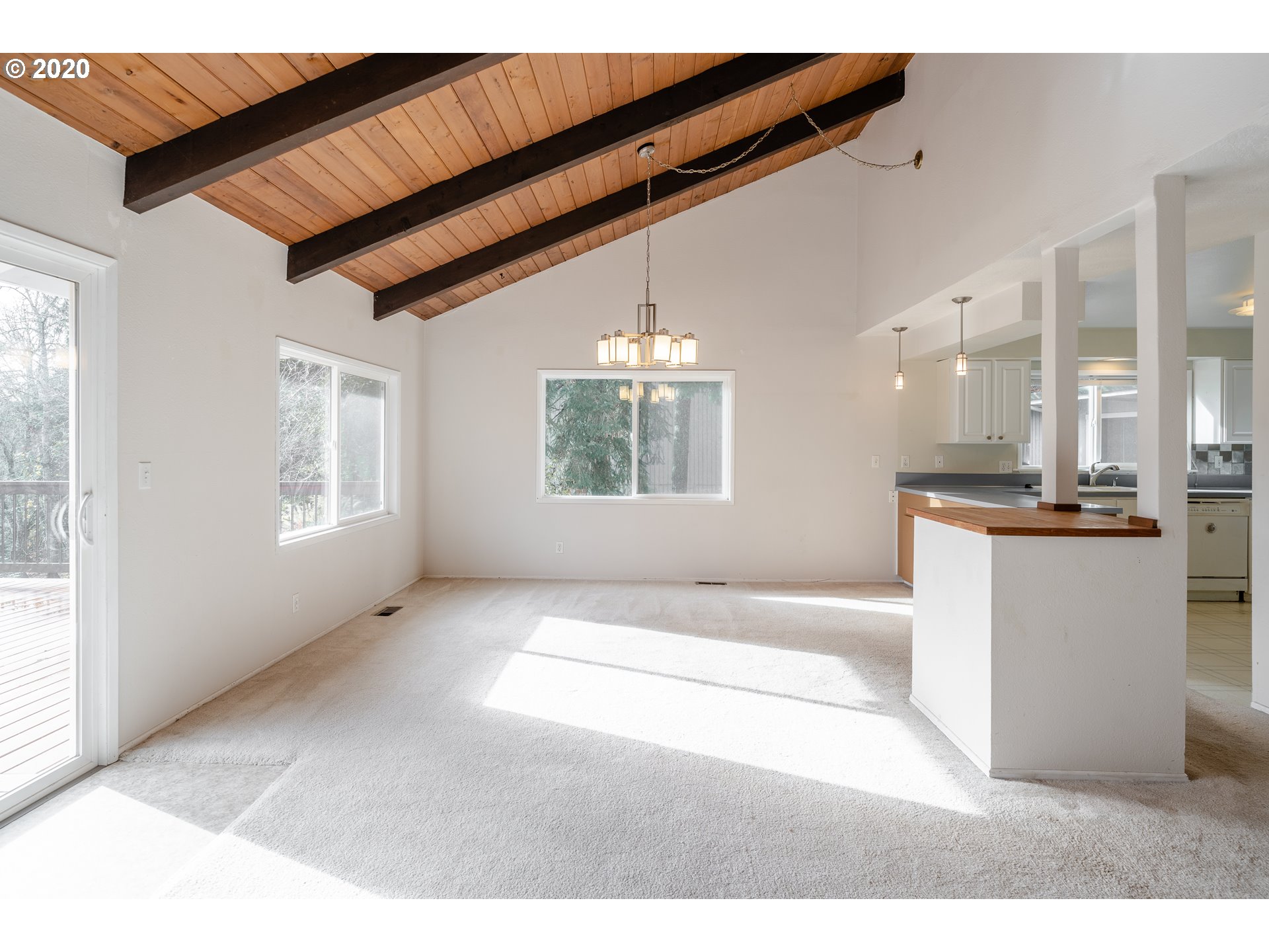 8880 Northwest Cornell Road Portland, OR 97229 - Photo 8 of 32 Gallery Image 8