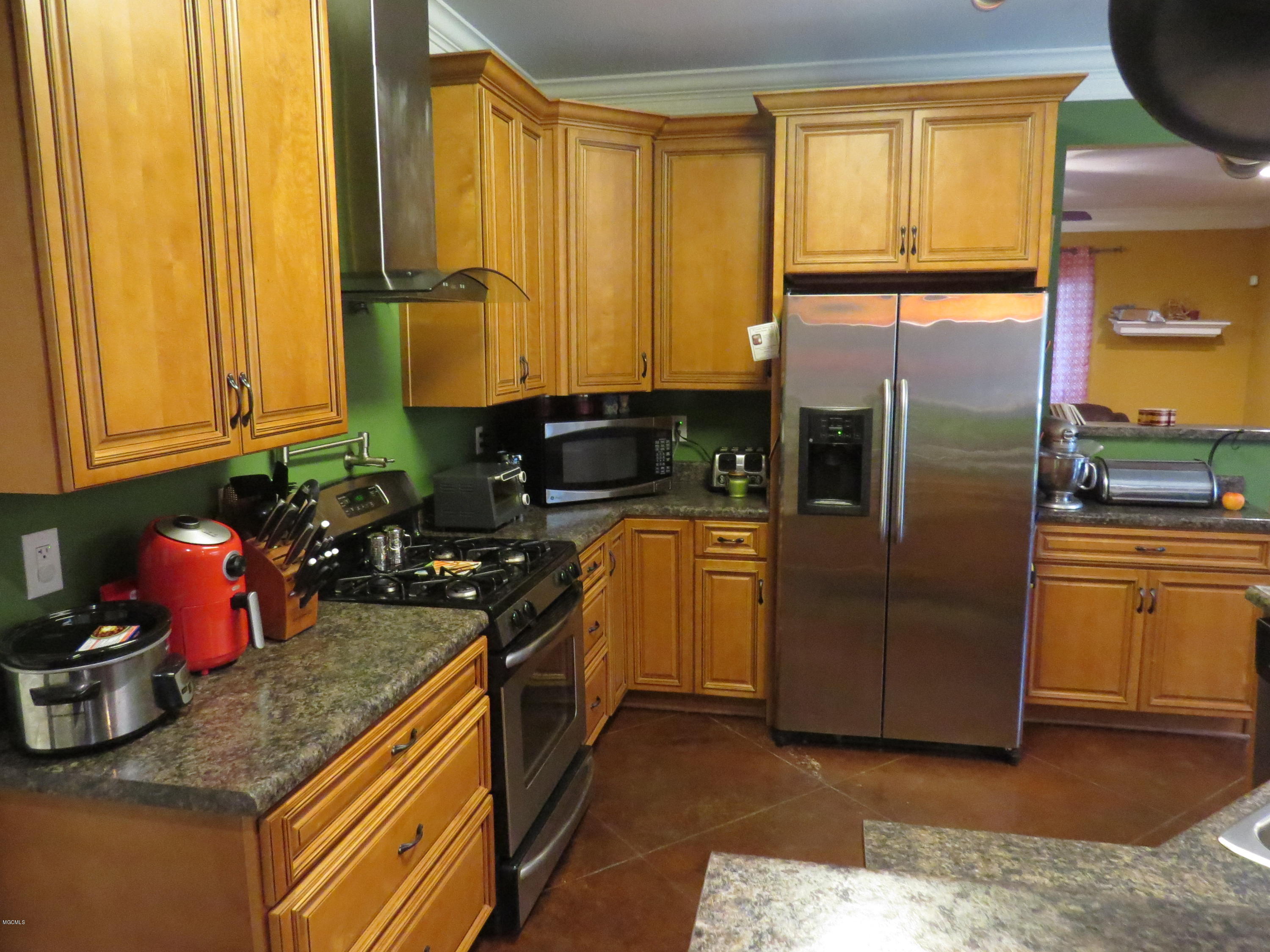 25772 Wolf Creek Road Kiln, MS 39556 - Photo 13 of 39 Kitchen