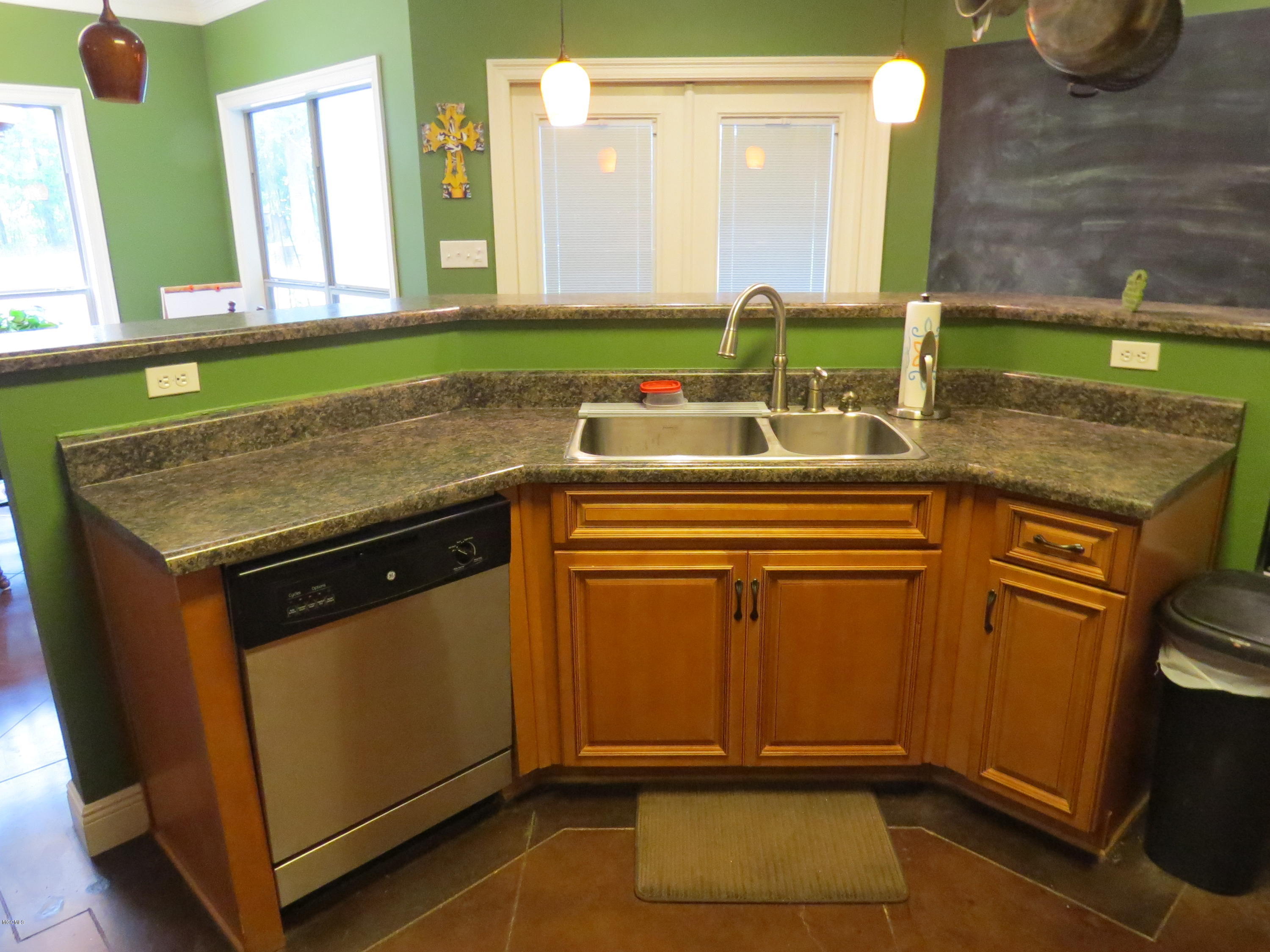 25772 Wolf Creek Road Kiln, MS 39556 - Photo 15 of 39 Kitchen
