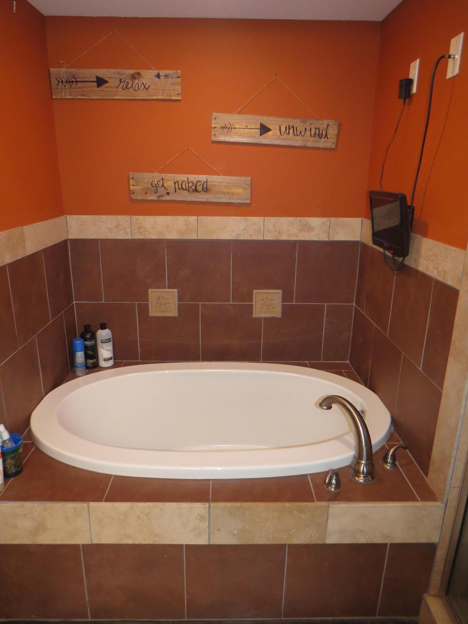 25772 Wolf Creek Road Kiln, MS 39556 - Photo 21 of 39 Master Bathroom