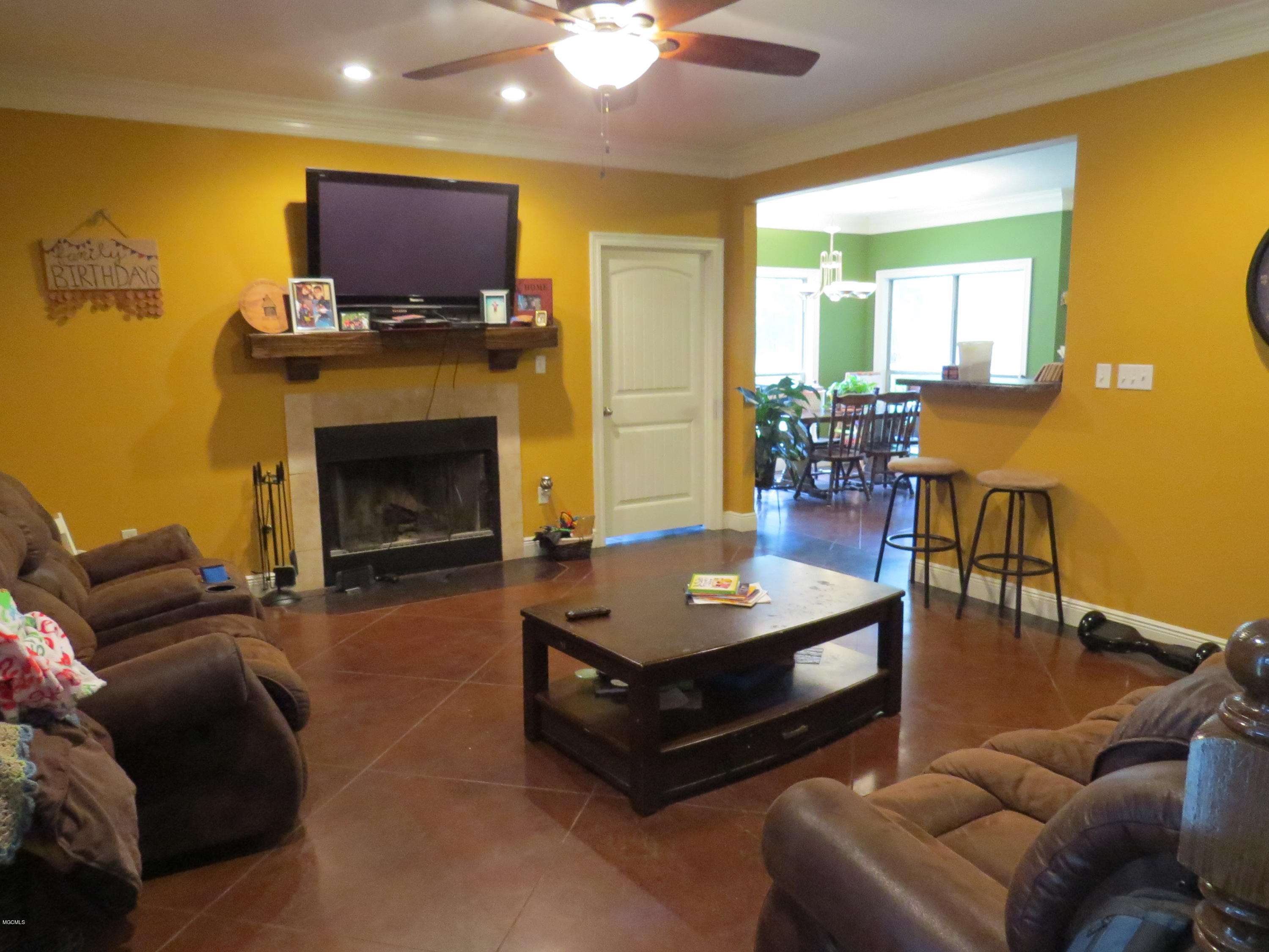 25772 Wolf Creek Road Kiln, MS 39556 - Photo 9 of 39 Living Room