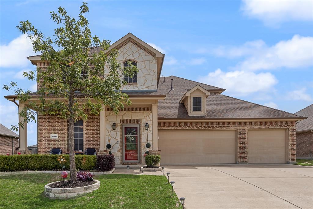 5002 Crawfish Lane Garland, TX 75043 - Photo 2 of 37
