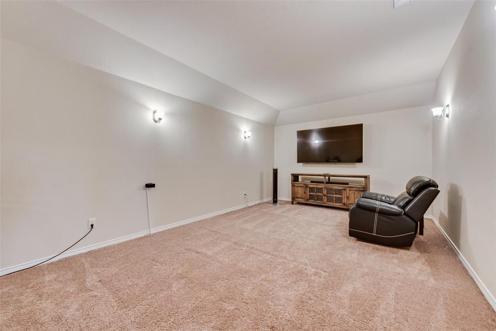 5002 Crawfish Lane Garland, TX 75043 - Photo 24 of 37