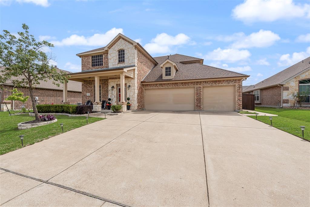 5002 Crawfish Lane Garland, TX 75043 - Photo 4 of 37