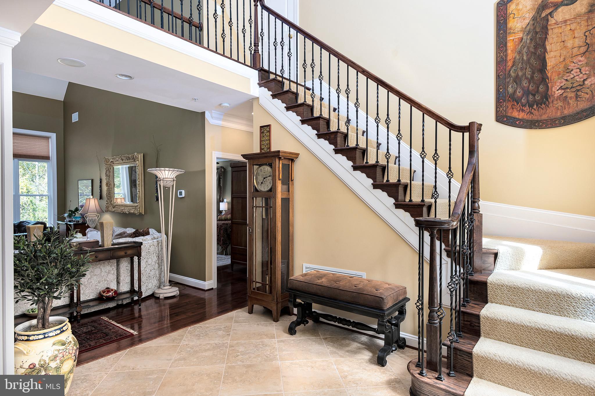 201 West Circle Laurel, MD 20707 - Photo 29 of 62 Steps to Upper Level from Foyer