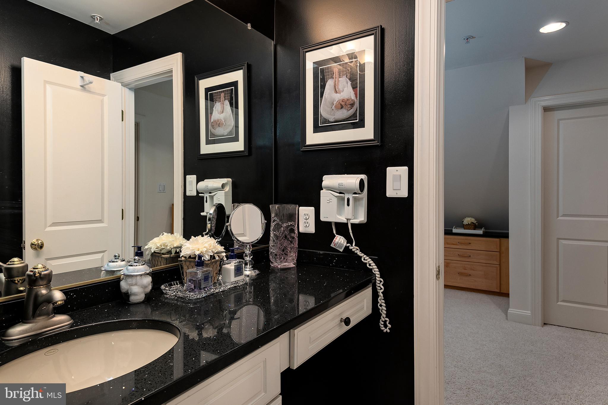 201 West Circle Laurel, MD 20707 - Photo 35 of 62 Shared Bathroom to Bedroom 3