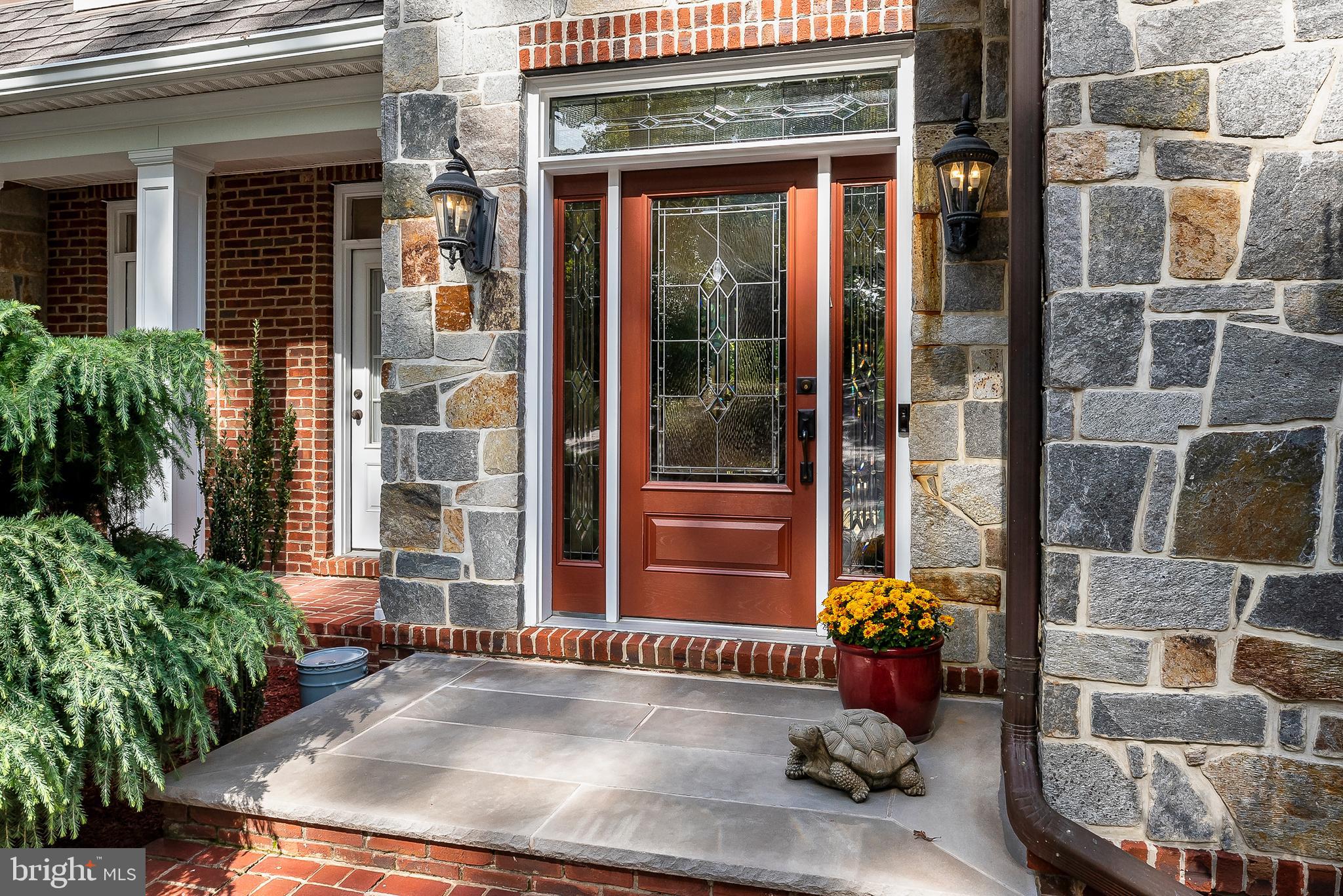 201 West Circle Laurel, MD 20707 - Photo 6 of 62 Front Entrance