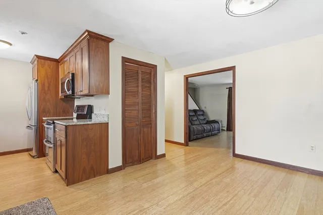 $325,000 | 193 Bayberry Hill Lane, Unit 193, Leominster, MA 01453