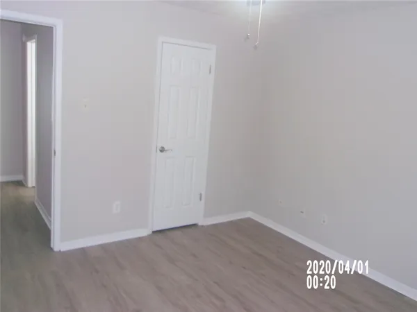 $2,100 | 2015 Cannonade Drive, Pasadena, TX 77503