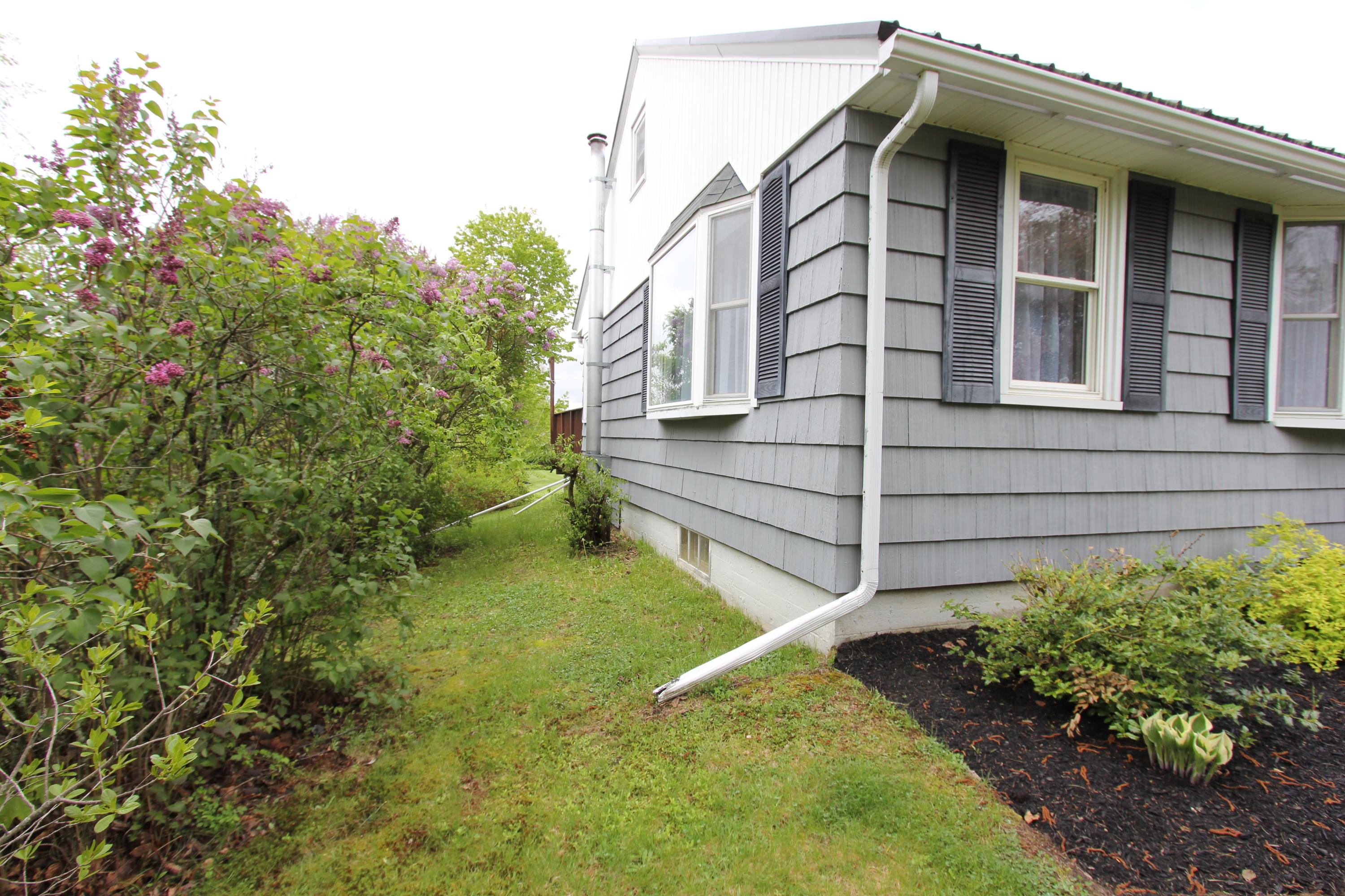 622 Pond Road Wales, ME 04280 - Photo 19 of 25 IMG_4651