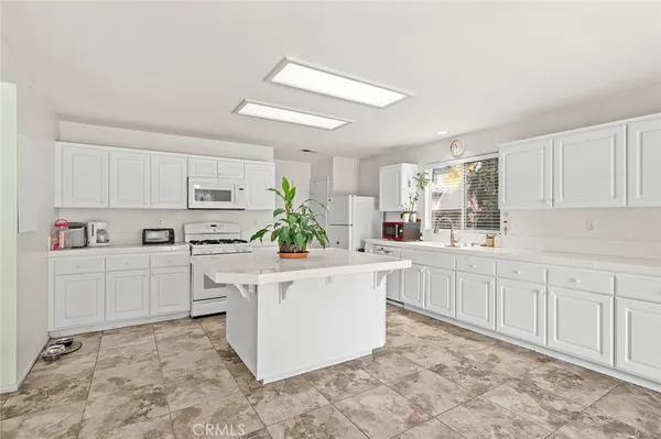 $539,800 | 508 Nashville Court, Hemet, CA 92545