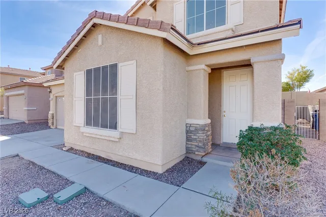$2,175 | 523 Moses Lake Court, Henderson, NV 89002