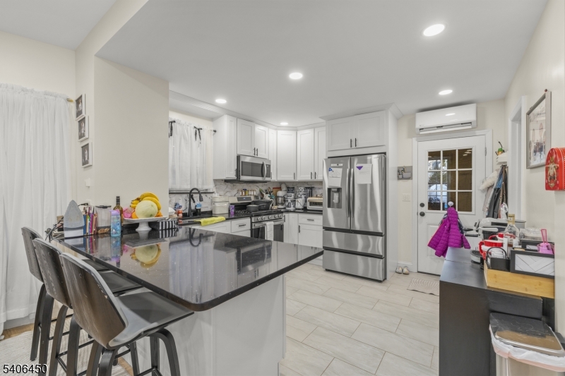 750 Madison Avenue Elizabeth, NJ 07201 - Photo 4 of 12