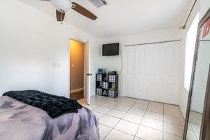 11063 Model Circle East Boca Raton, FL 33428 - Photo 12 of 26 photo-8