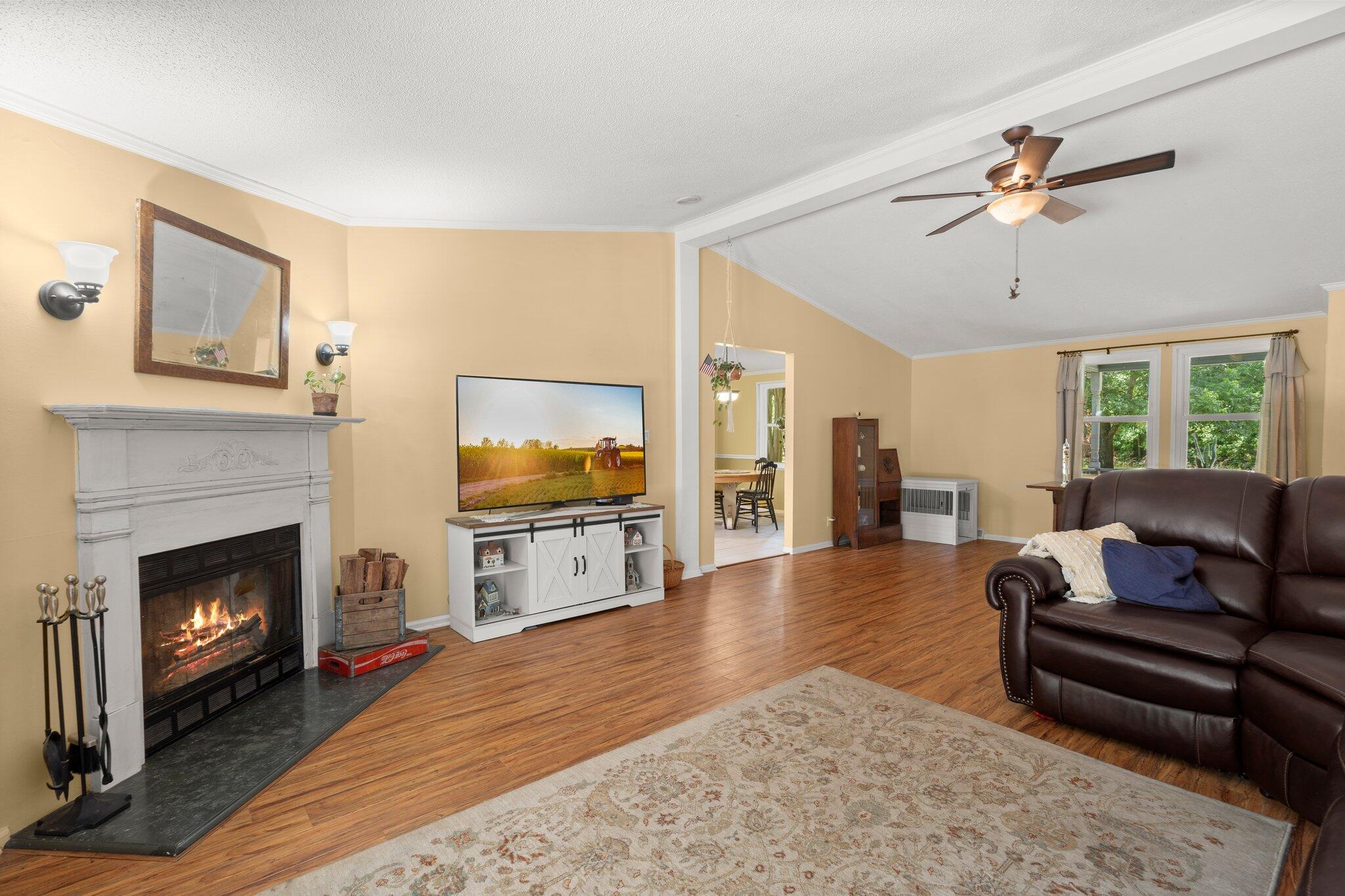 494 Old Spell Road St. George, SC 29477 - Photo 12 of 38 Great Room