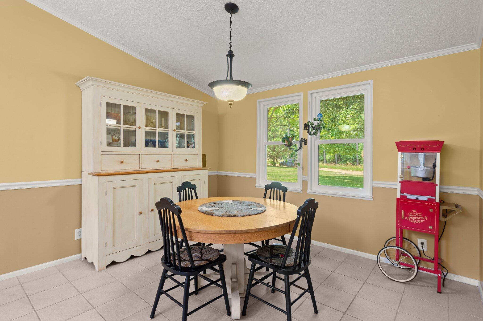 494 Old Spell Road St. George, SC 29477 - Photo 13 of 38 Eat-In Kitchen