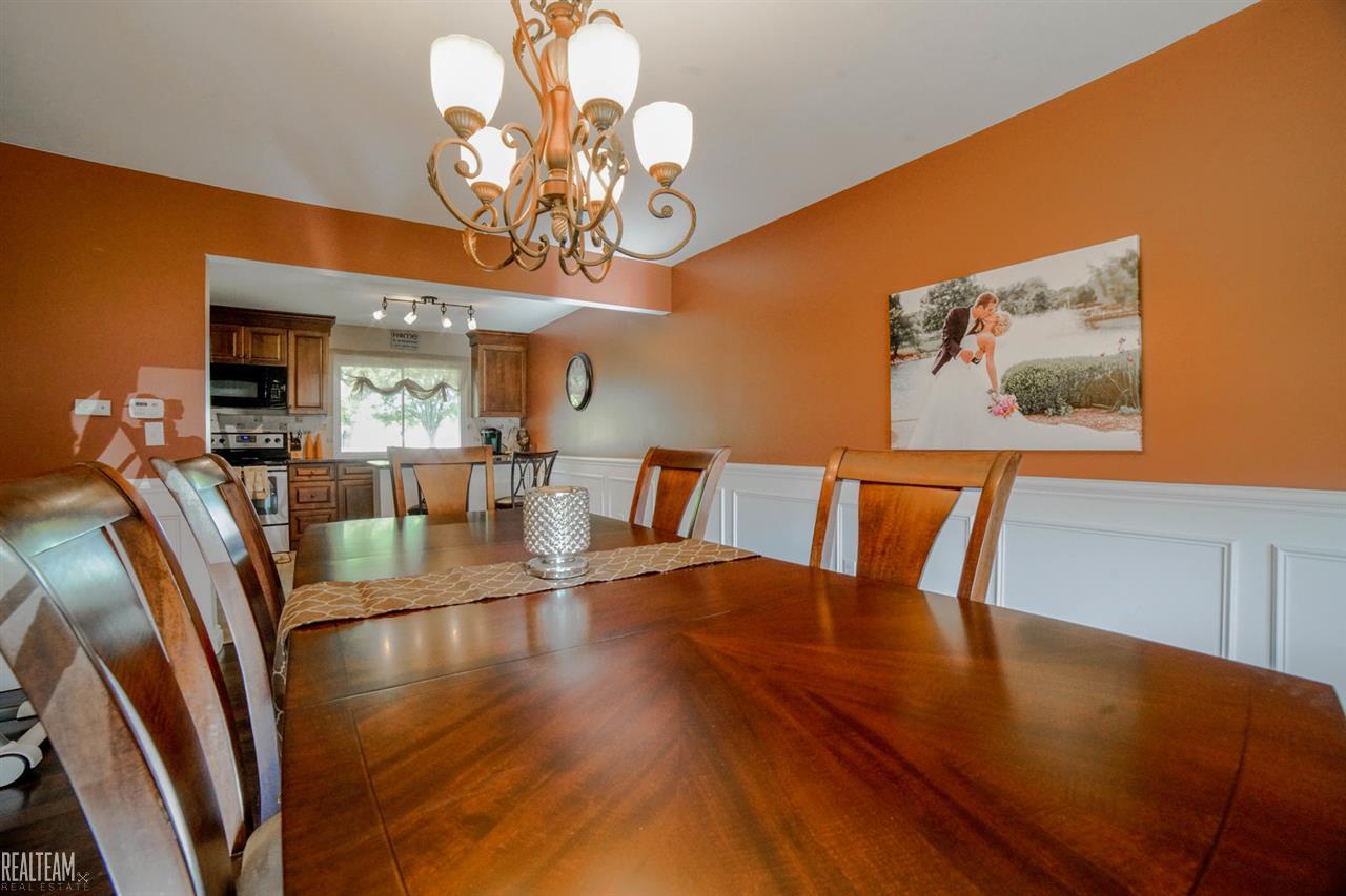 47405 Concord Road Macomb, MI 48044 - Photo 12 of 25 31327996-11.JPG