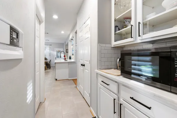 $3,850 | 51 Silver Bayou Court, The Woodlands, TX 77384