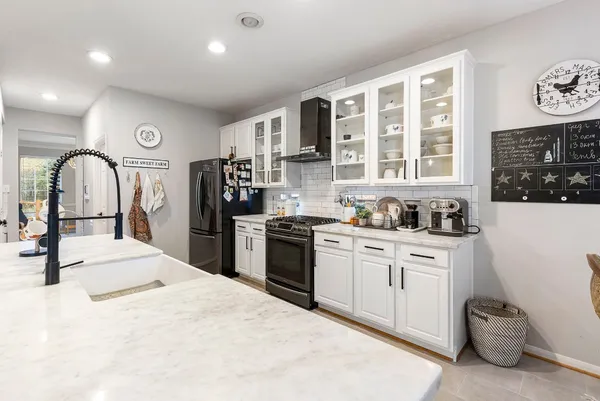 $3,850 | 51 Silver Bayou Court, The Woodlands, TX 77384