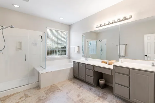 $3,850 | 51 Silver Bayou Court, The Woodlands, TX 77384