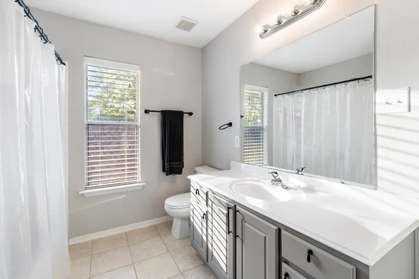 $3,850 | 51 Silver Bayou Court, The Woodlands, TX 77384
