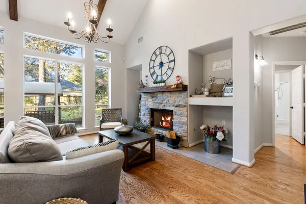 $3,850 | 51 Silver Bayou Court, The Woodlands, TX 77384