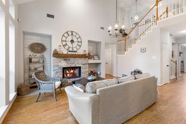 $3,850 | 51 Silver Bayou Court, The Woodlands, TX 77384