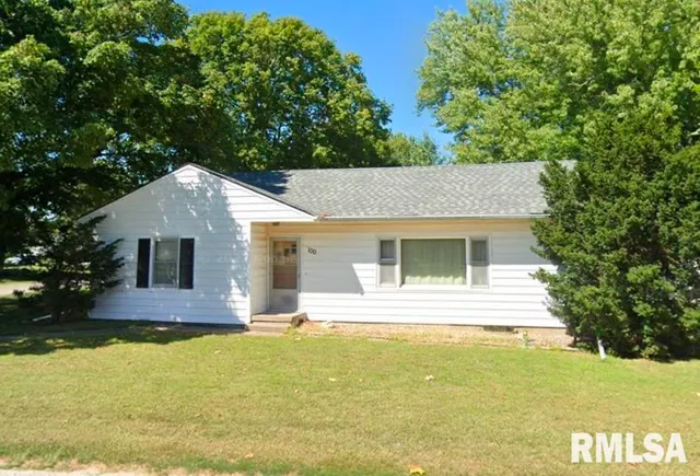 $85,000 | 100 North Oliver Street, Joy, IL 61260