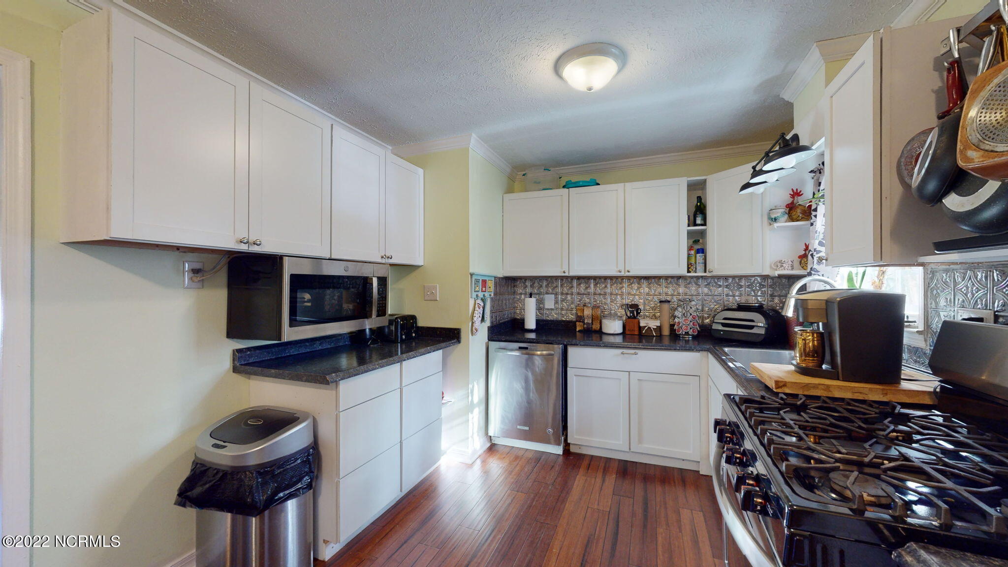 214 Manchester Road Havelock, NC 28532 - Photo 18 of 54 Kitchen