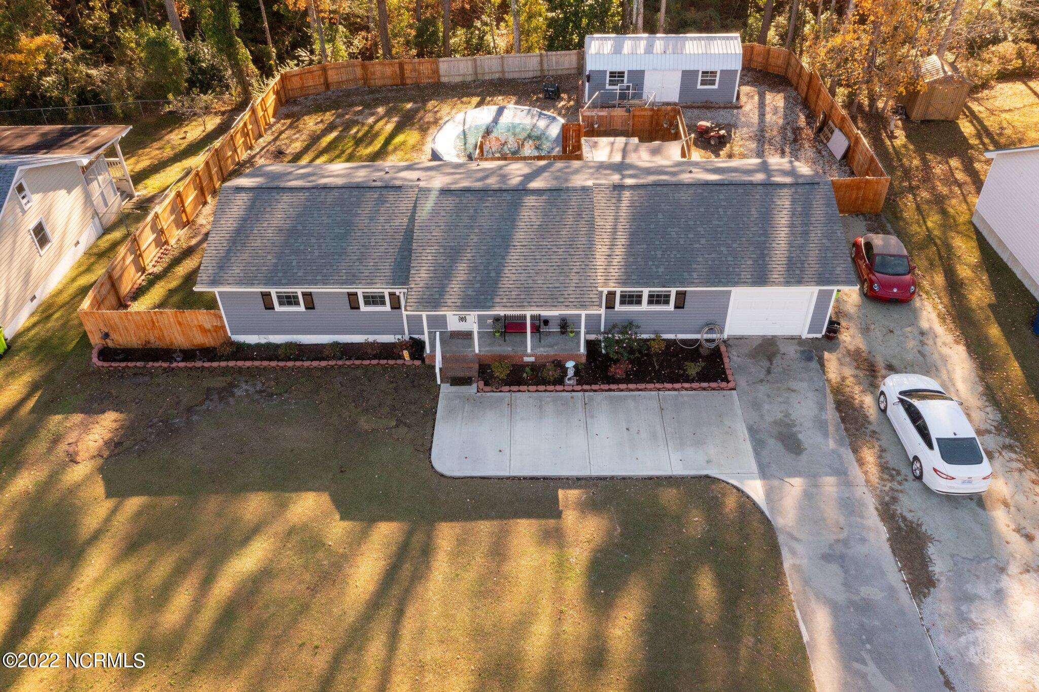 214 Manchester Road Havelock, NC 28532 - Photo 47 of 54 18-web-or-mls-DJI_0274