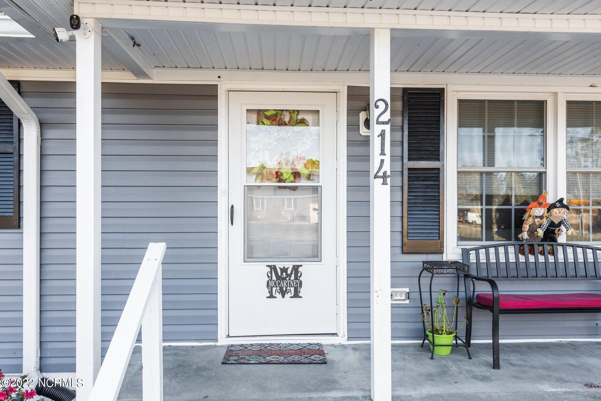 214 Manchester Road Havelock, NC 28532 - Photo 6 of 54 17-web-or-mls-2I3A0002