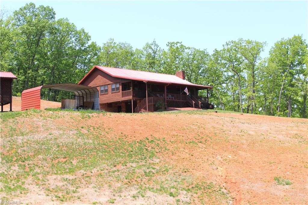 2957 Mountain Road Walnut Cove, NC 27052 - Photo 7 of 29 Gallery Image 7