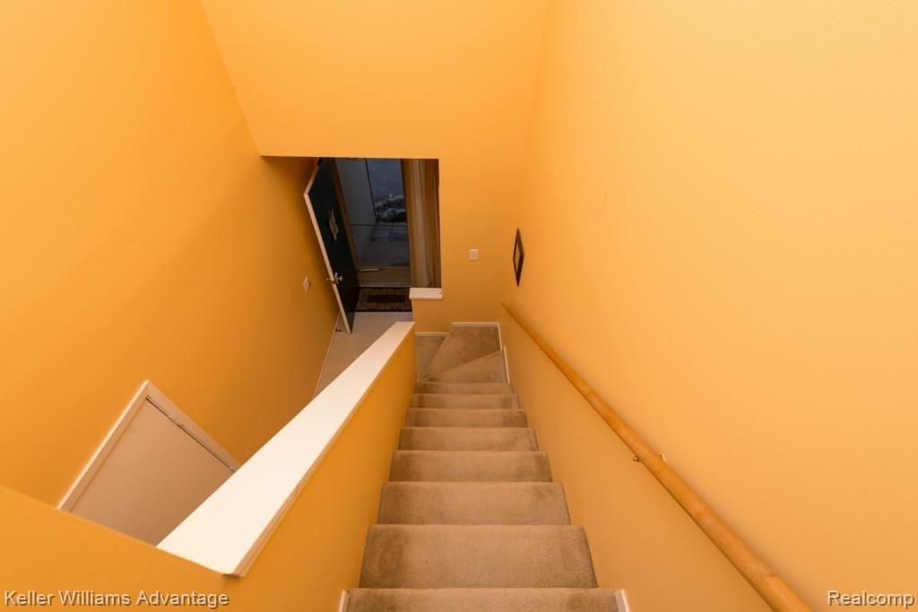 615 Ashley Circle East Rochester, MI 48307 - Photo 6 of 15 untitled_7.jpg