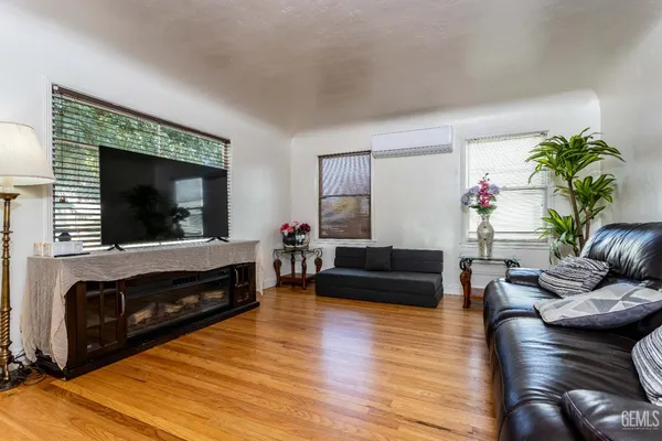 $319,000 | Undisclosed Address, Bakersfield, CA 93308