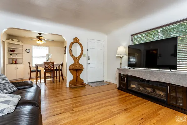 $319,000 | Undisclosed Address, Bakersfield, CA 93308