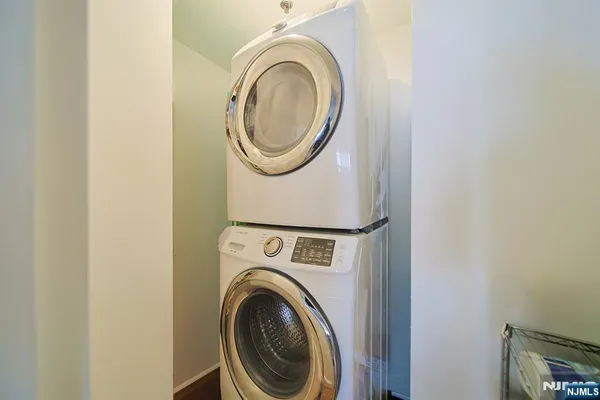 $3,900 | 800 Palisade Avenue, Unit 1506, Fort Lee, NJ 07024