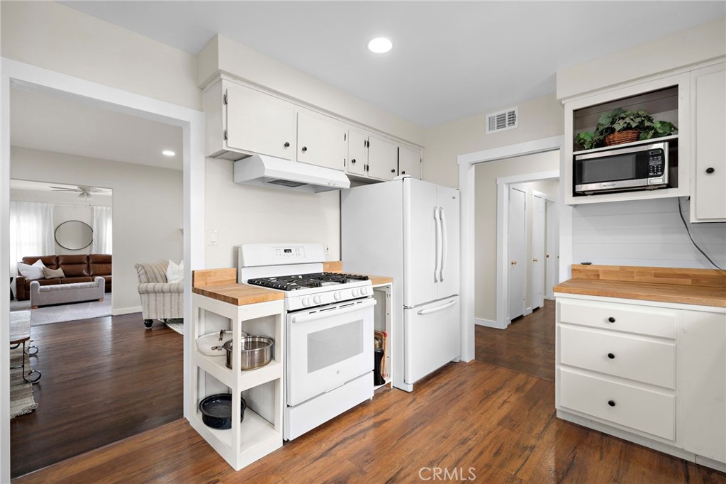 324 Sequoia Avenue Brea, CA 92821 - Photo 18 of 45