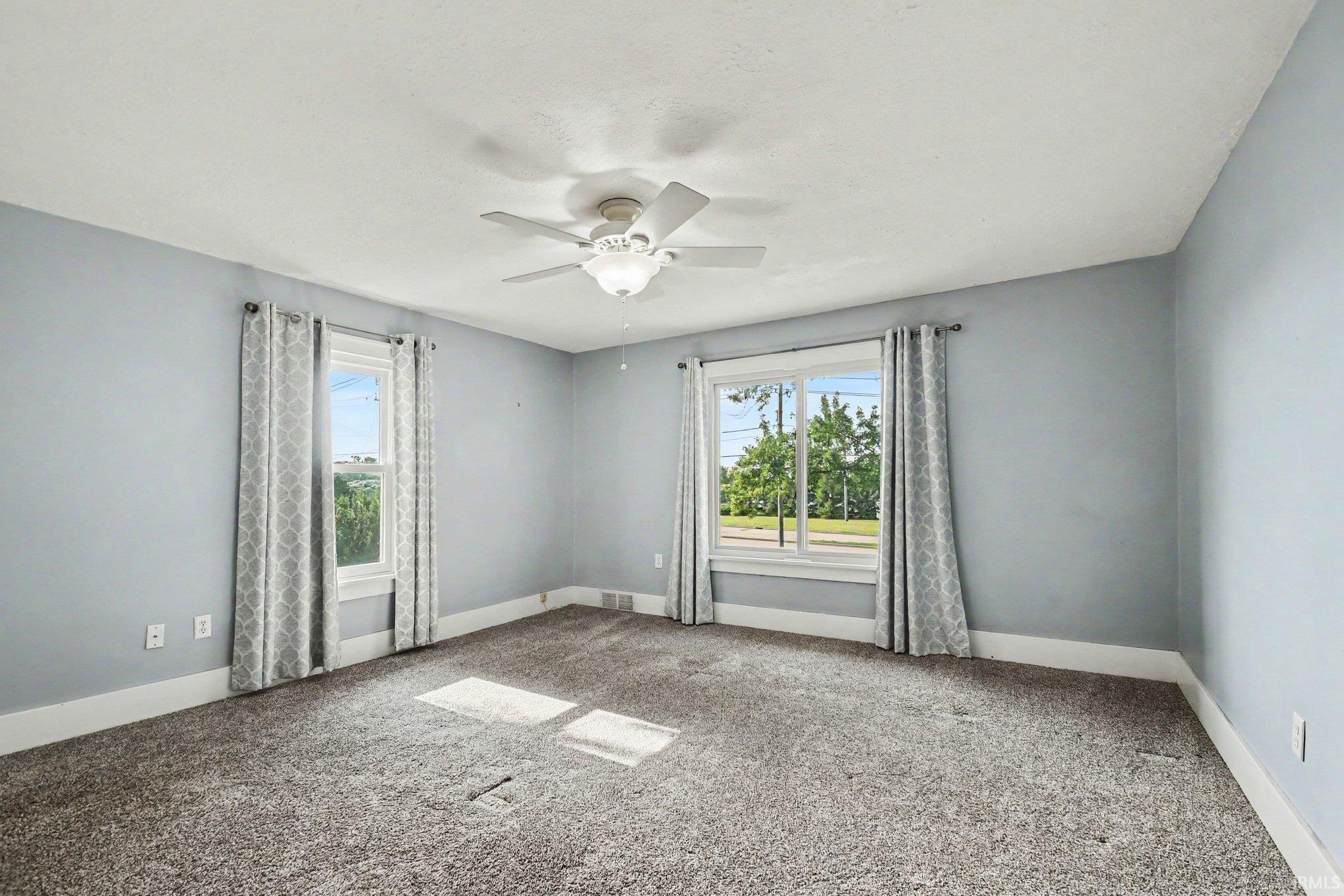 24567 Brick Road South Bend, IN 46628 - Photo 21 of 35