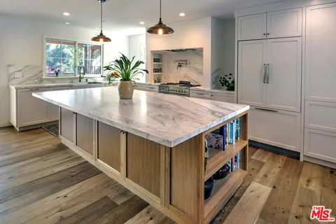 $8,700 | 2310 Laguna Cir Drive, Agoura Hills, CA 91301