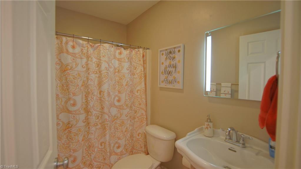360 Yadkin College Road Lexington, NC 27295 - Photo 15 of 26 Gallery Image 15