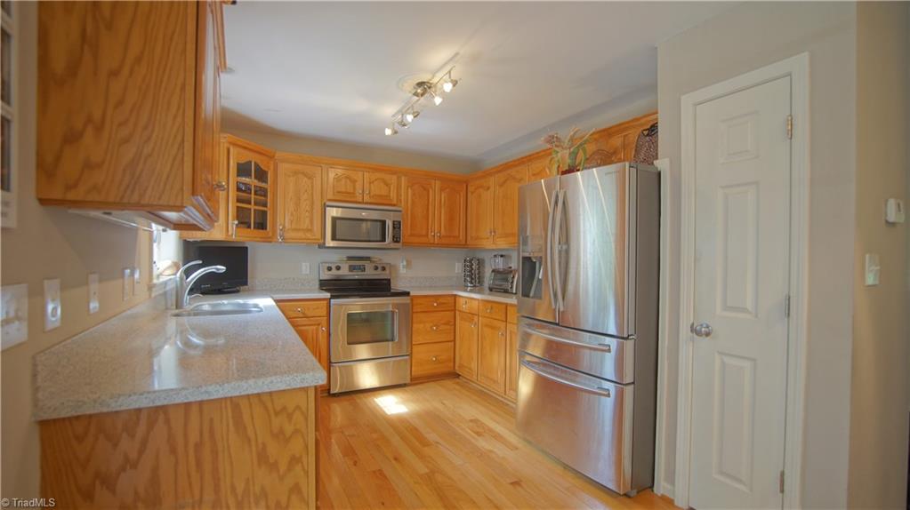360 Yadkin College Road Lexington, NC 27295 - Photo 7 of 26 Gallery Image 7