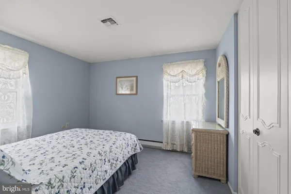 $264,900 | 61 Chatham Place, Southampton, NJ 08088