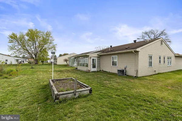 $264,900 | 61 Chatham Place, Southampton, NJ 08088