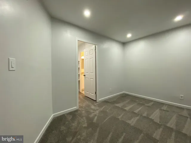 $1,700 | 5340 Holmes Run Parkway, Unit 1003, Alexandria, VA 22304