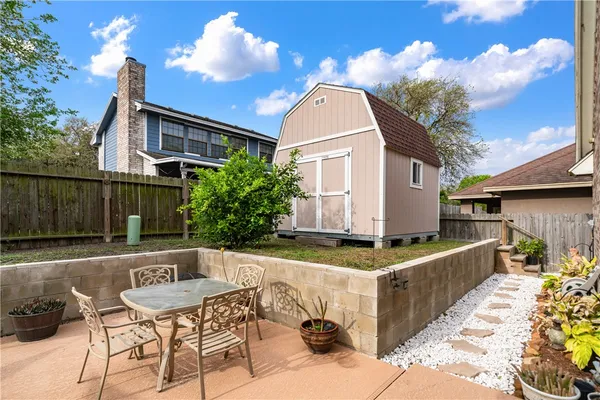 $456,000 | 3917 Alta Vista Drive, Corpus Christi, TX 78410