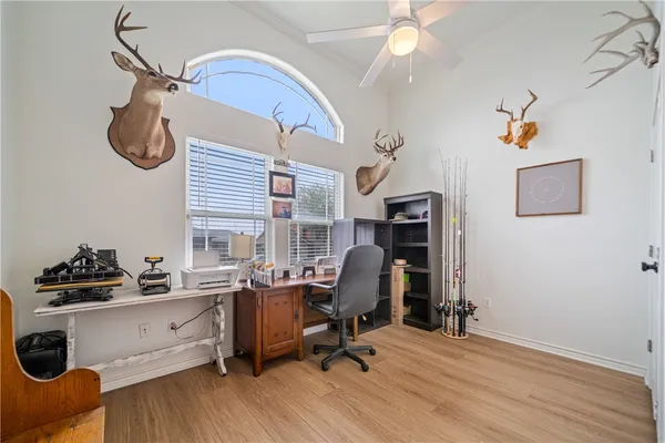 $456,000 | 3917 Alta Vista Drive, Corpus Christi, TX 78410