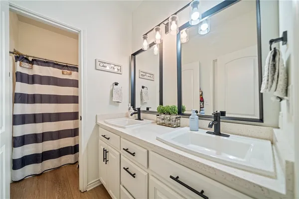 $456,000 | 3917 Alta Vista Drive, Corpus Christi, TX 78410