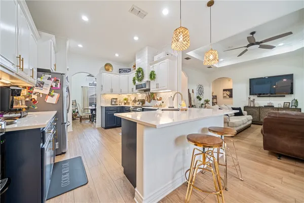 $456,000 | 3917 Alta Vista Drive, Corpus Christi, TX 78410