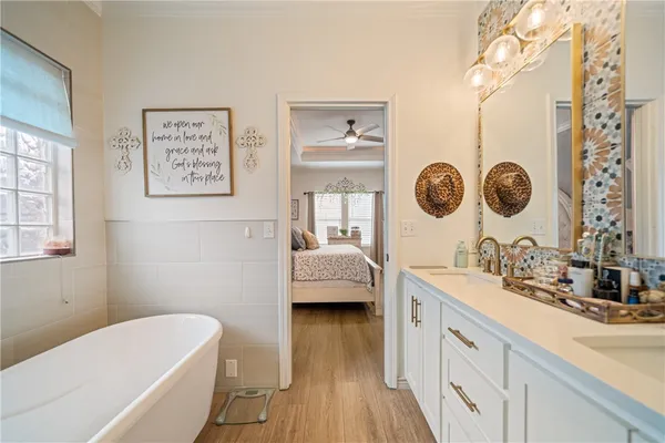 $456,000 | 3917 Alta Vista Drive, Corpus Christi, TX 78410