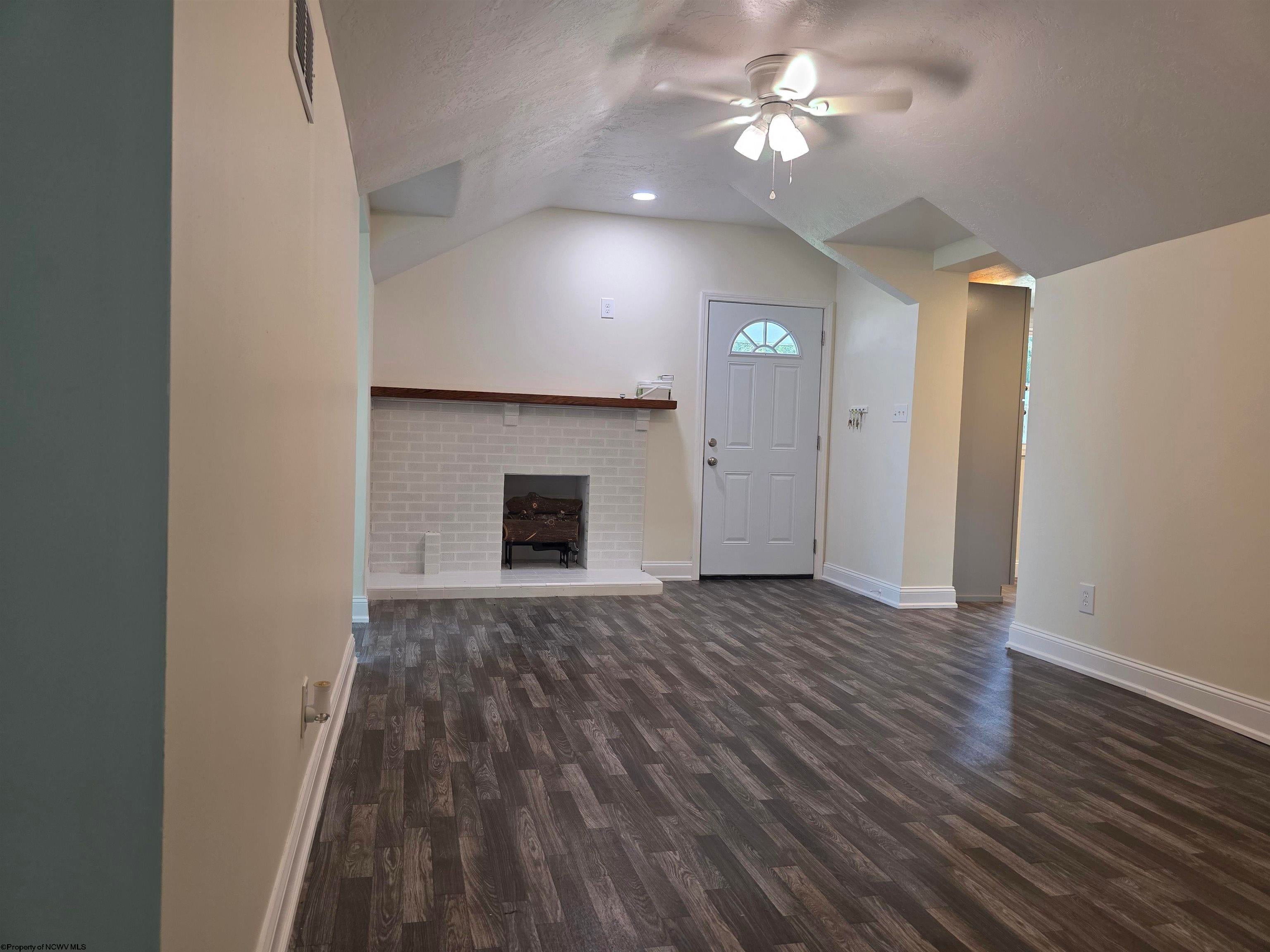 36 Co Rte 19/40 Shinnston, WV 26431 - Photo 19 of 45 Gallery Image 19